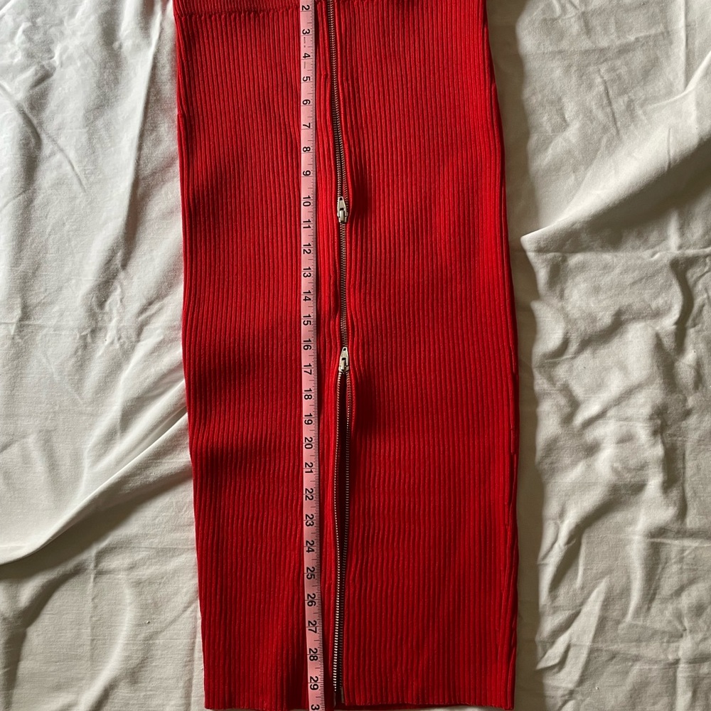 Skirt - Picture 2 of 6